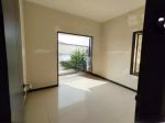 thumbnail-rumah-royal-residence-dekat-pakuwon-indah-citraland-1